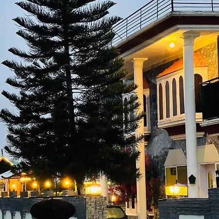 Republika Central Mansehra Esterno foto