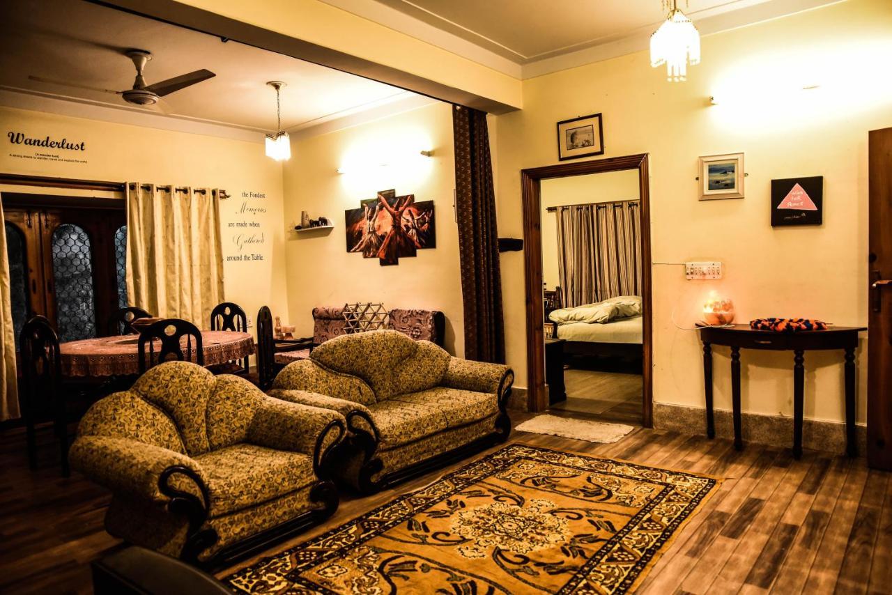 Republika Central Mansehra Esterno foto